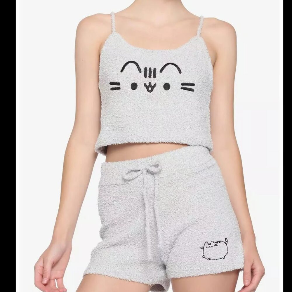 Hot Topic Pusheen Fuzzy Girls Lounge Set